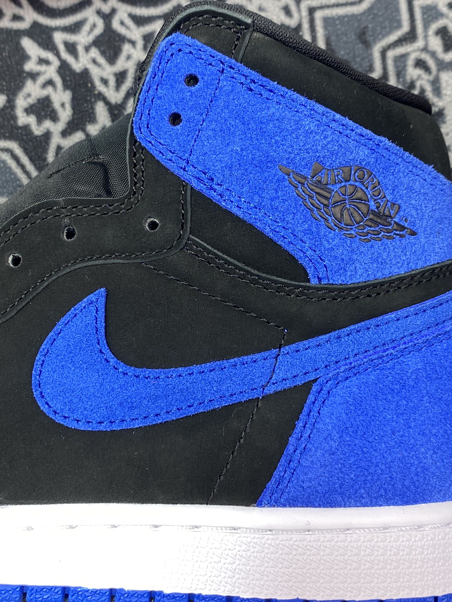 Nike AirJordan1 Retro High OG Royal Reimagined