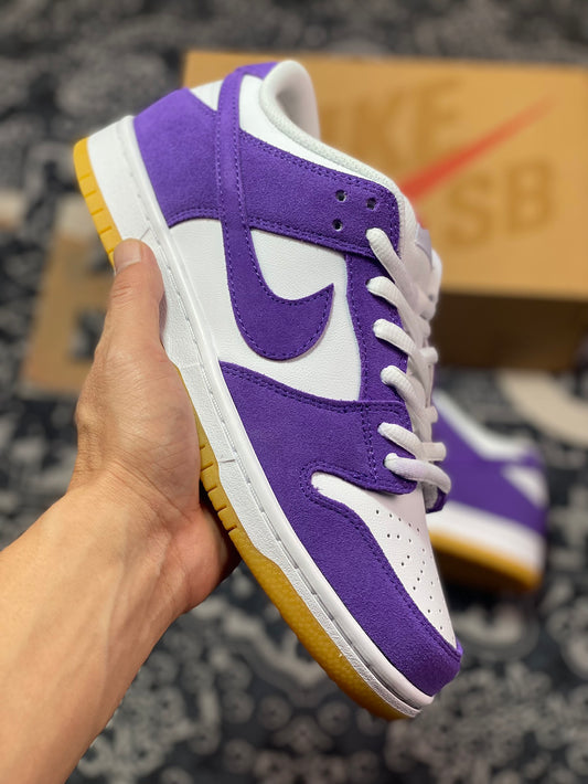 Nike SB Dunk "Purple Suede"