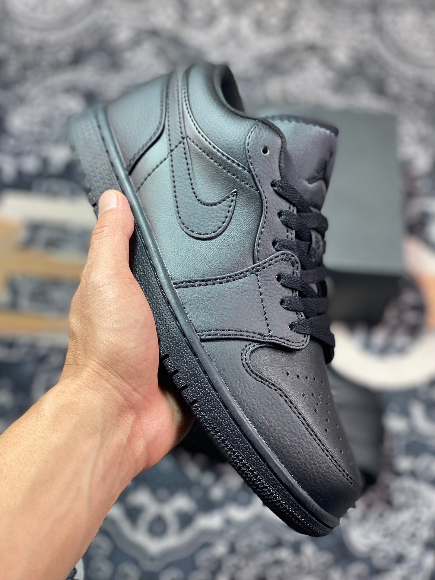 Nike AirJordan1 Low "Triple Black"