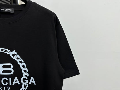 T-Shirt Balenciaga (Preta e Branca)