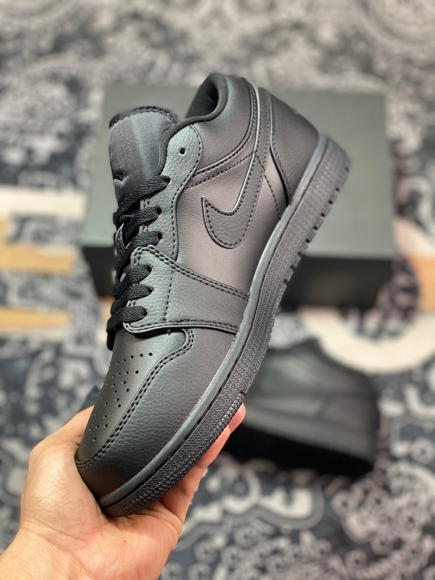 Nike AirJordan1 Low "Triple Black"