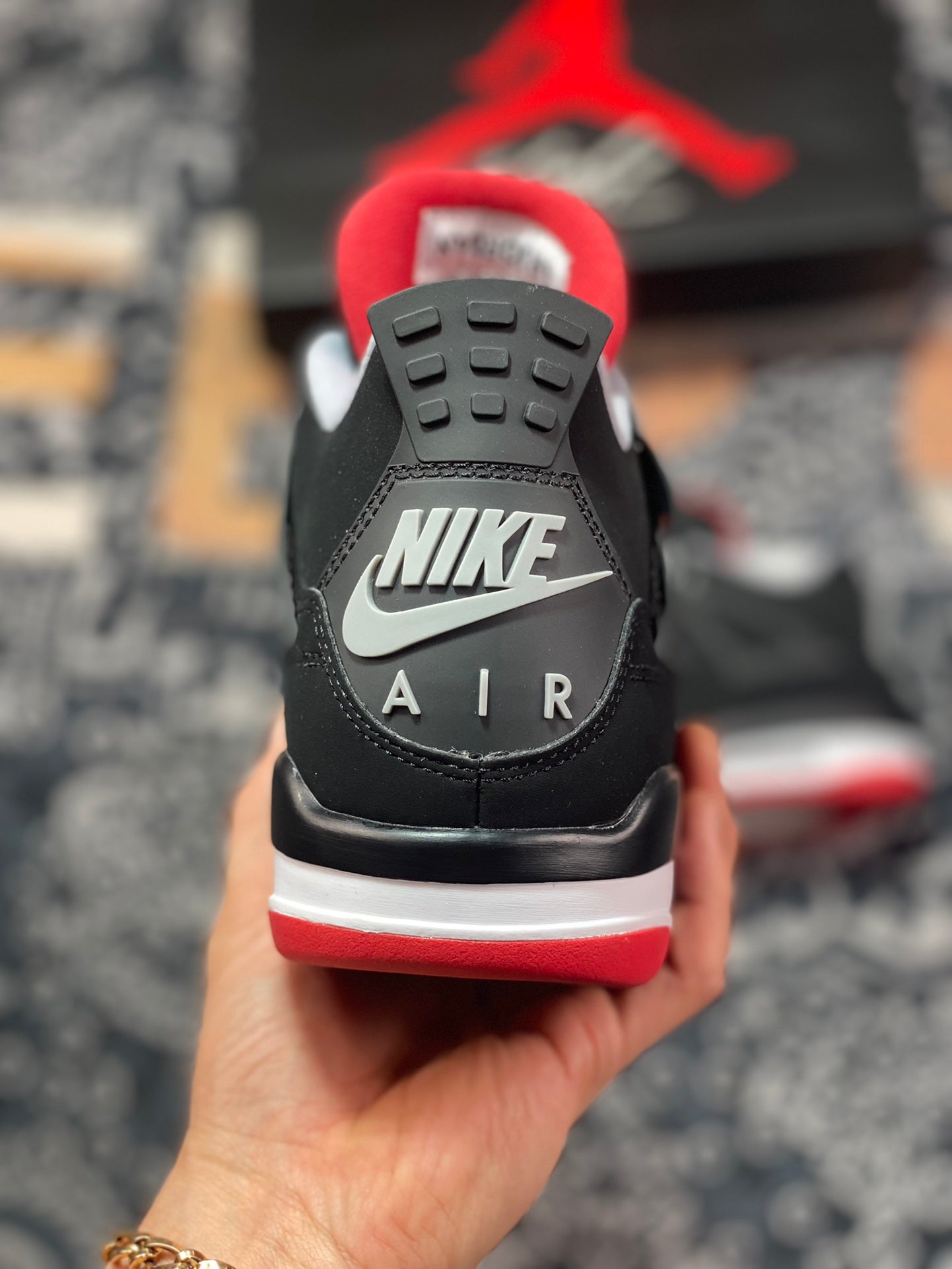 Nike AirJordan4 RetroBred