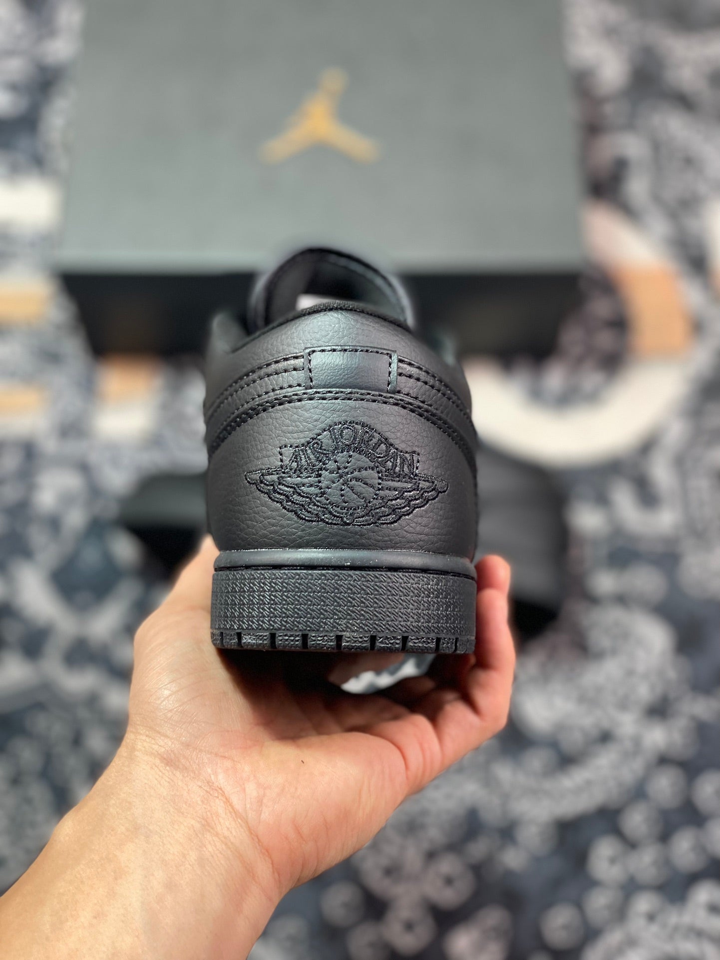 Nike AirJordan1 Low "Triple Black"