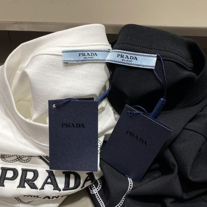 T-Shirt Prada