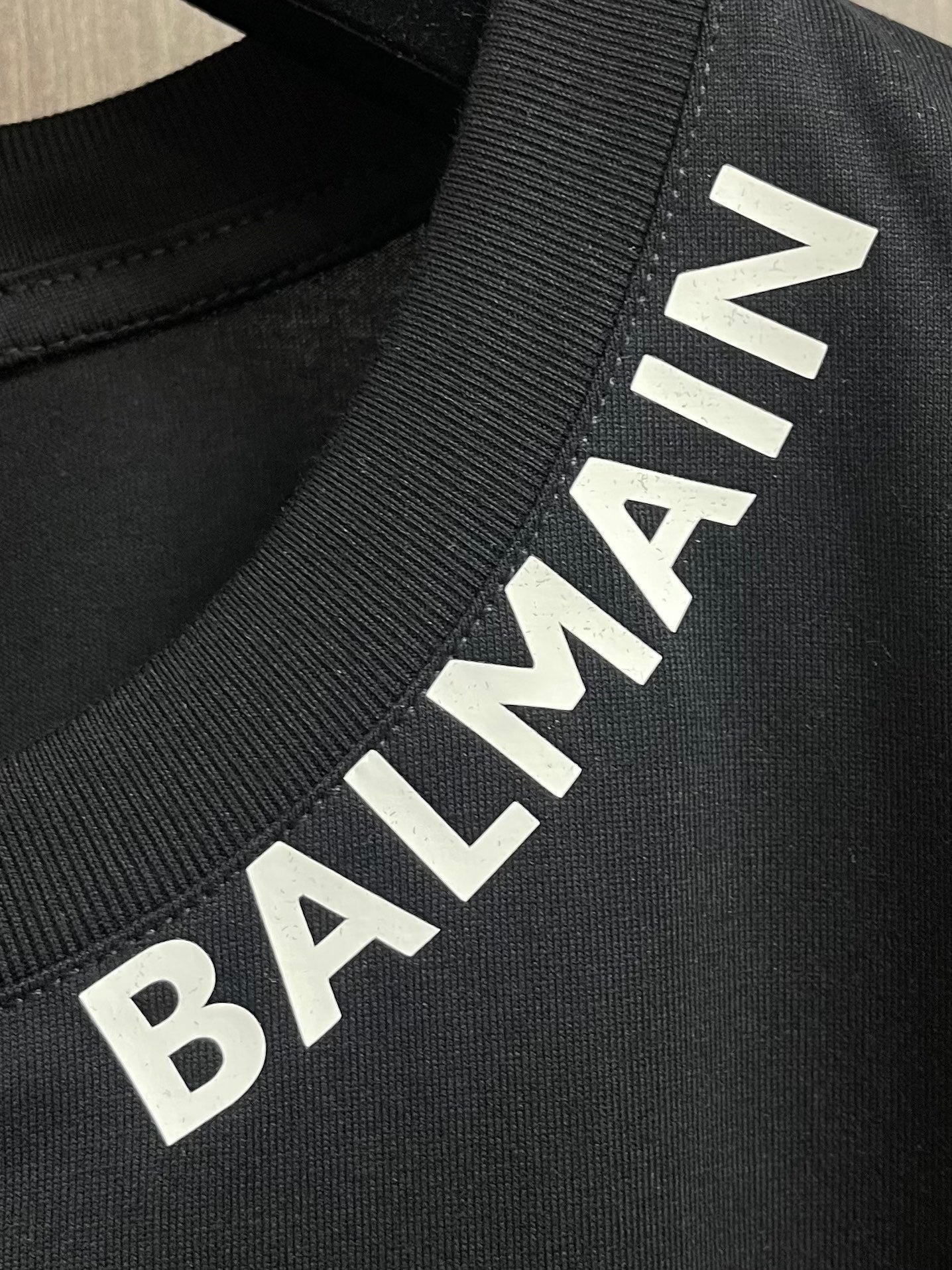 T-Shirt Balmain (Preta ou Branca)