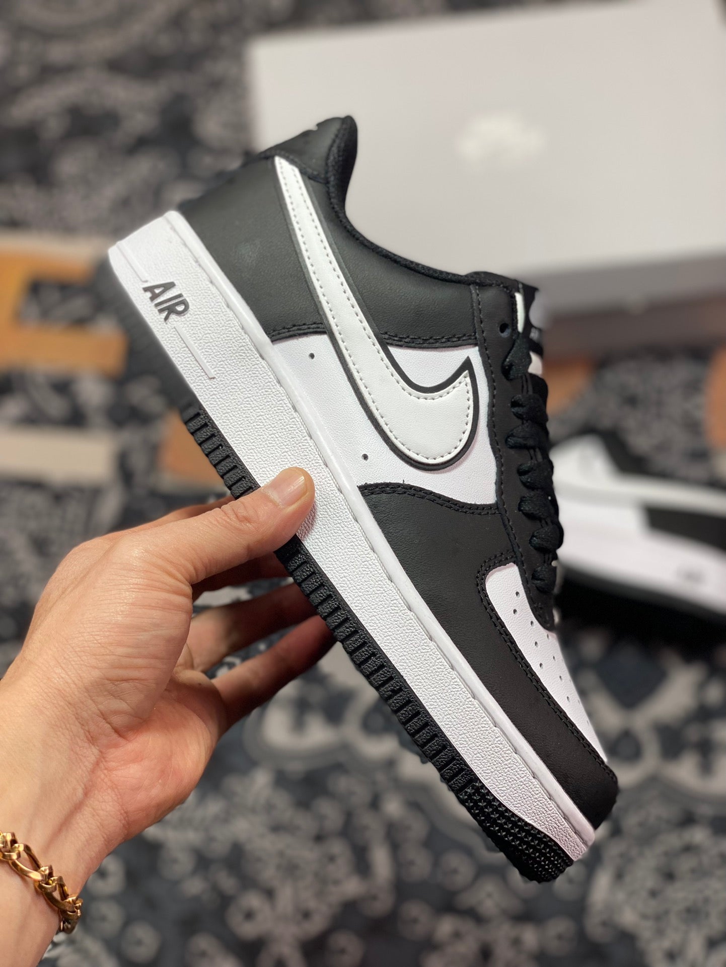 Nike AirForce1 Panda