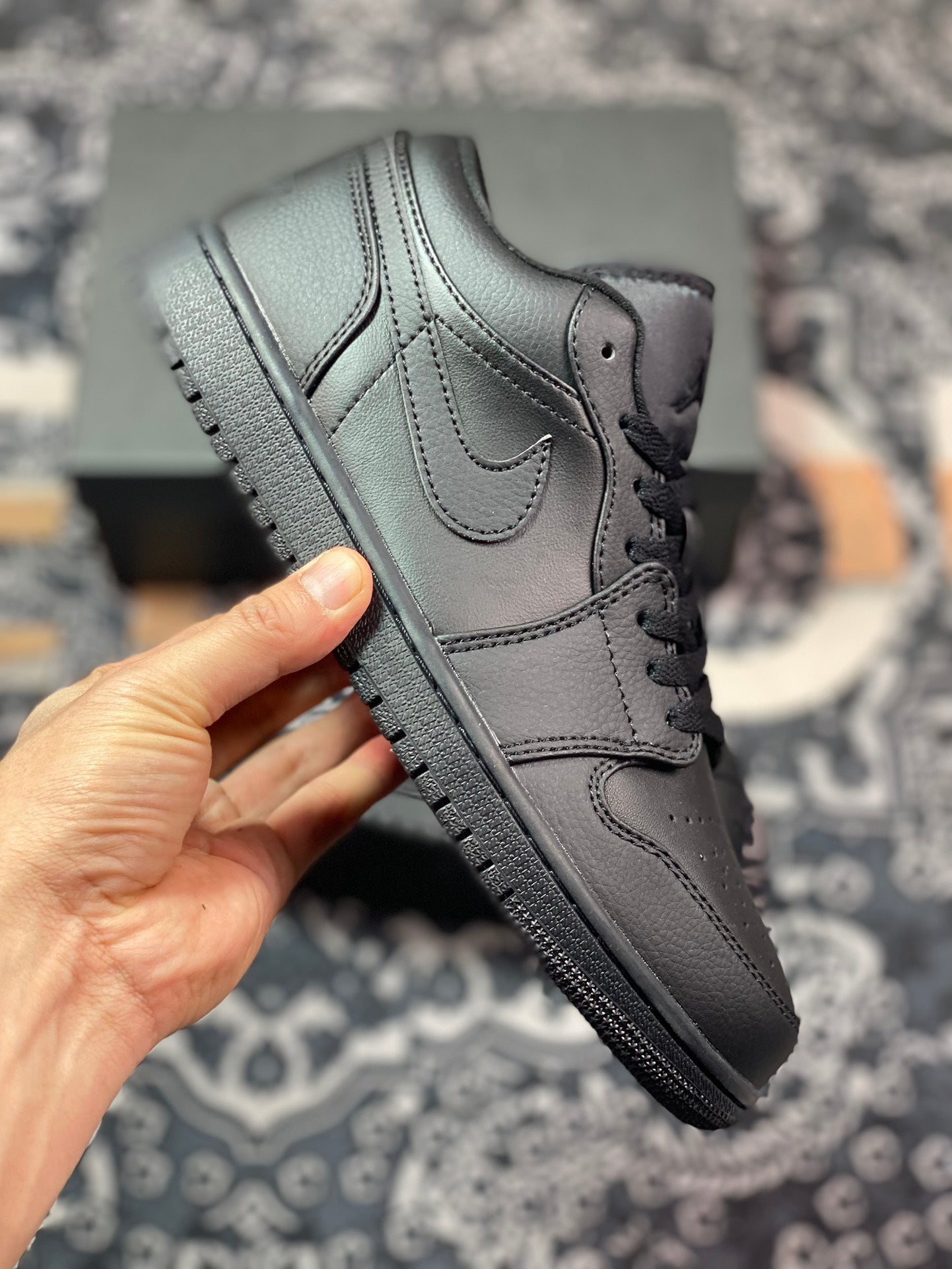 Nike AirJordan1 Low "Triple Black"