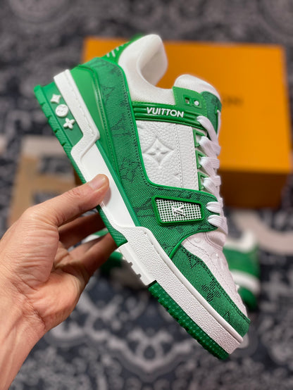 LV Trainer Sneaker Verde