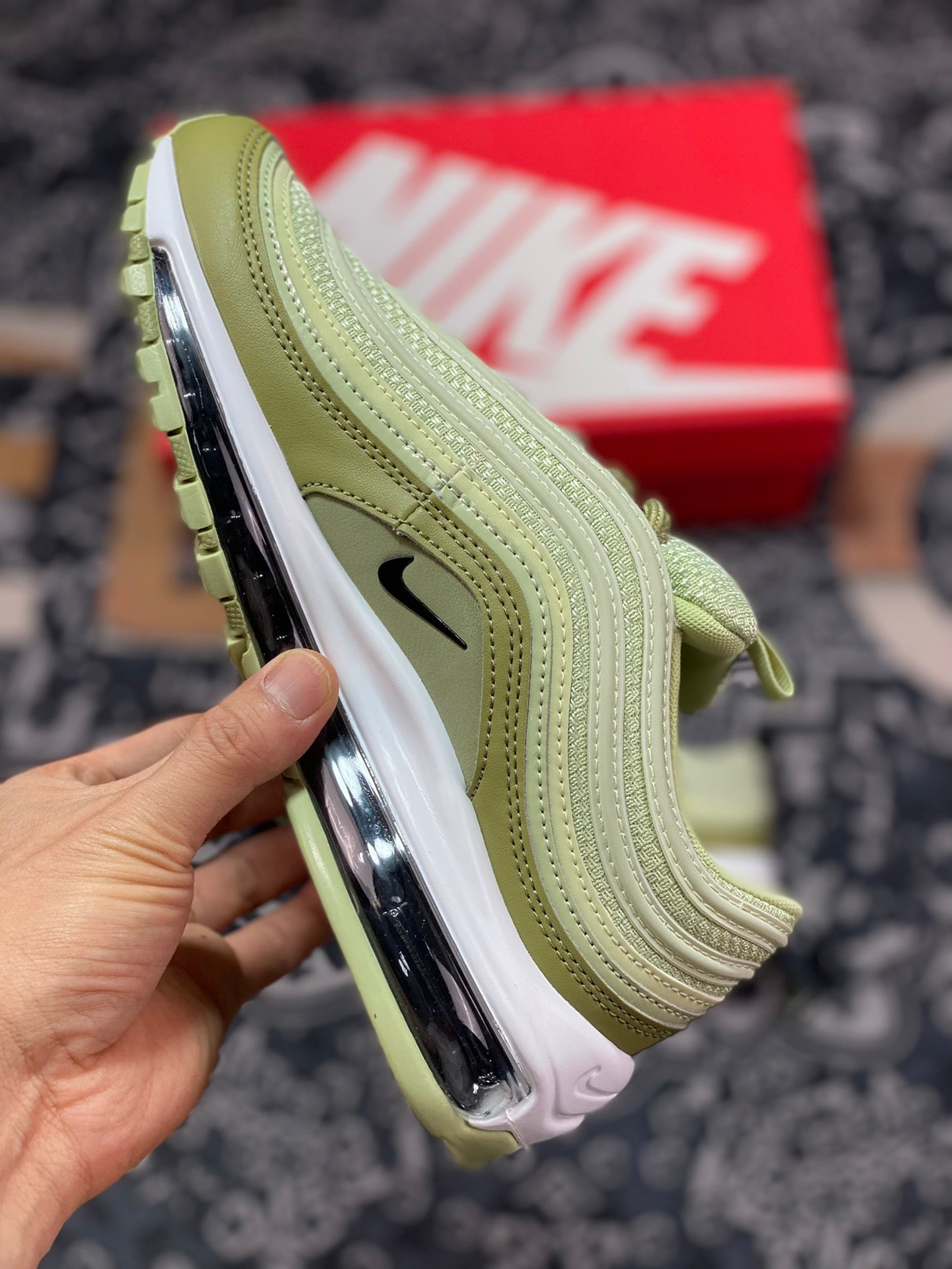 Nike AirMax 97 "Olive Aura"