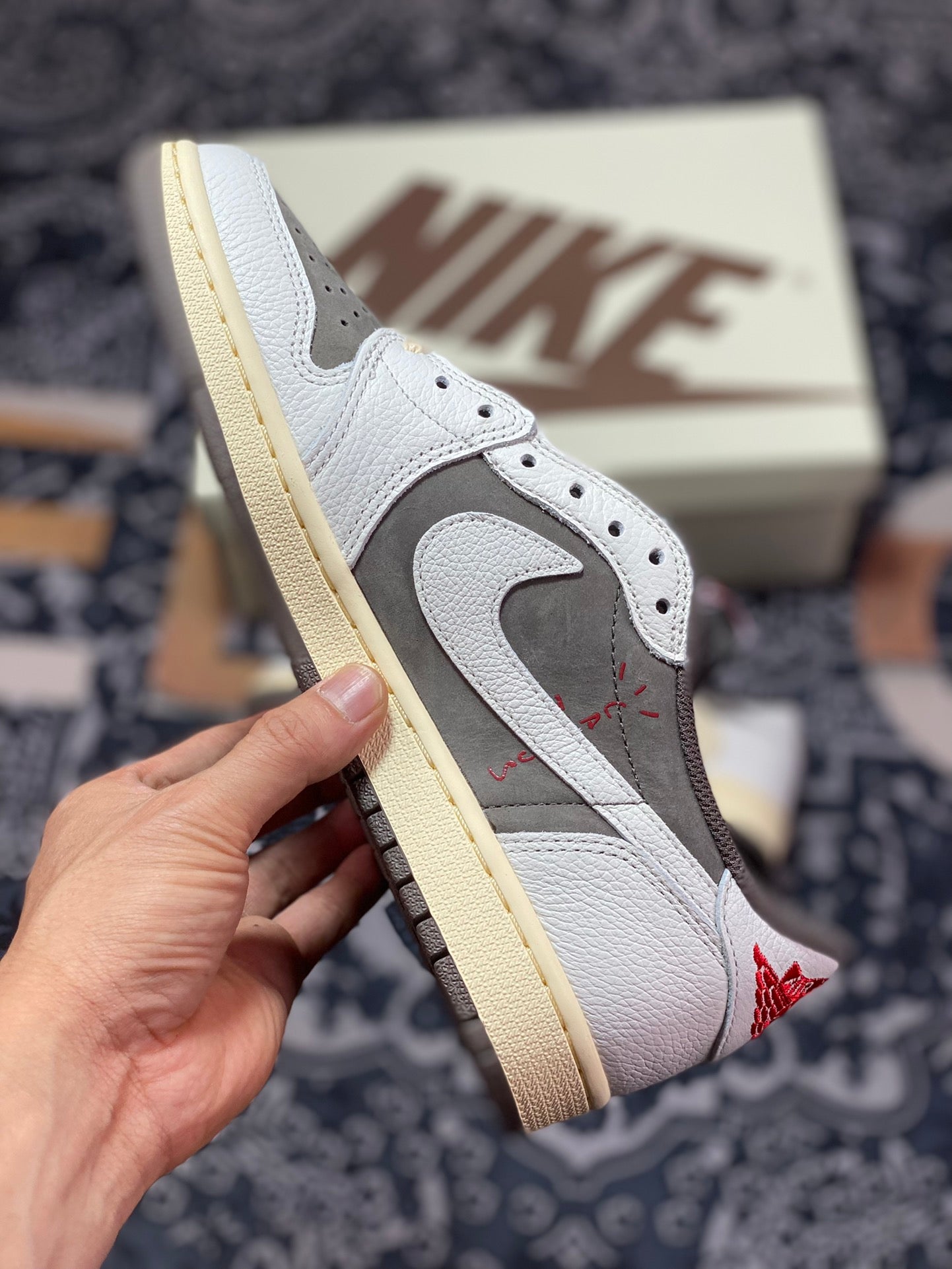 Nike AirJordan1 Retro Low OG Reverse Mocha