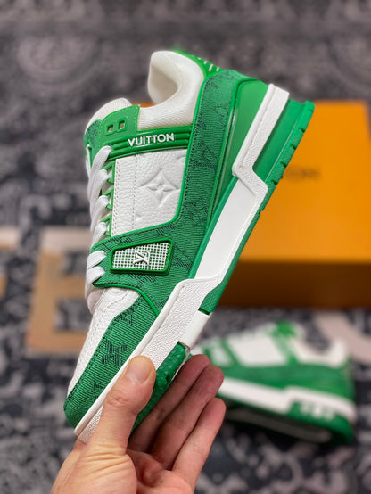 LV Trainer Sneaker Verde